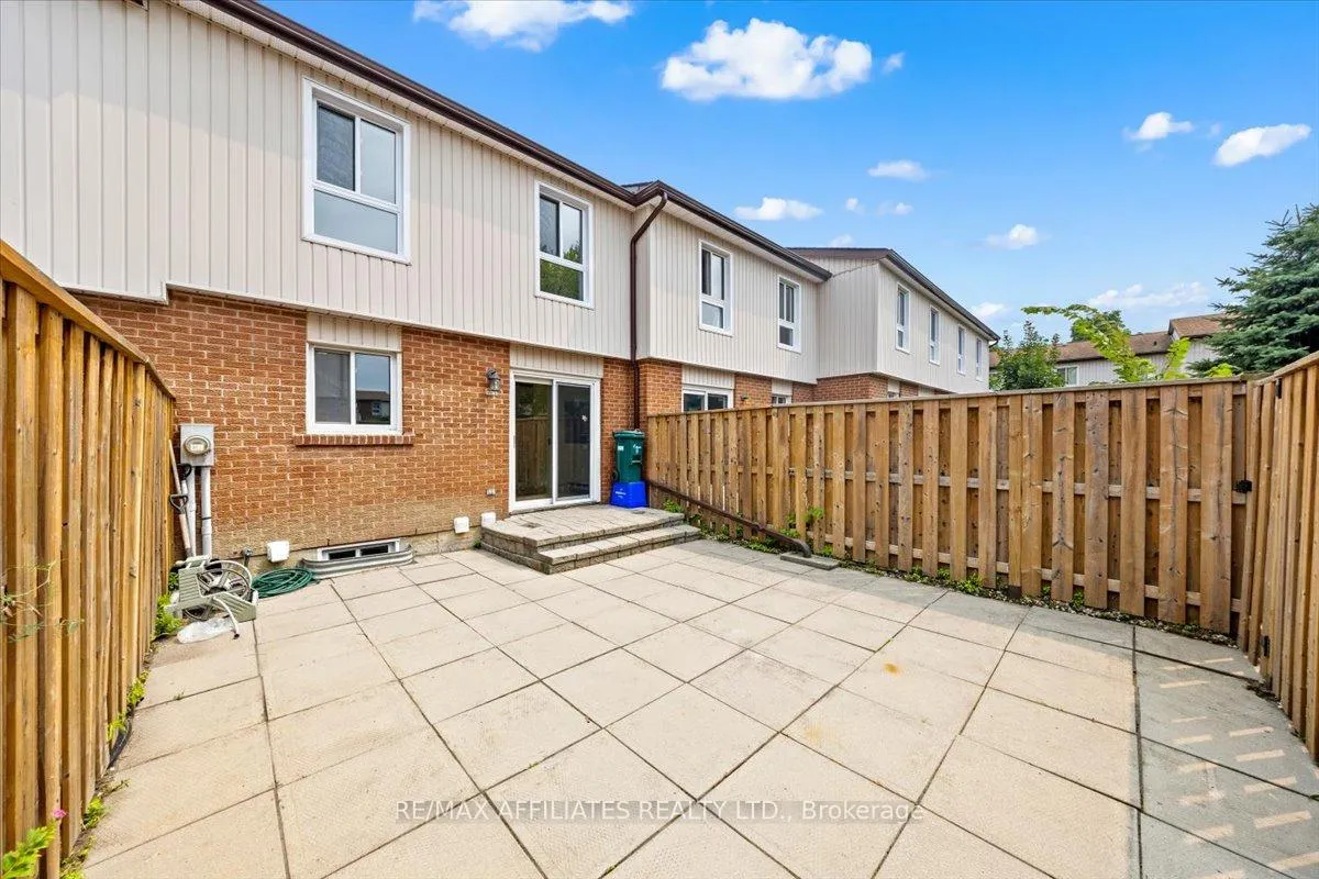 Photo 36 of 3192 Bannon Way, Ottawa, Blossom Park/Kemp Park/Findlay Creek — HOMEH
