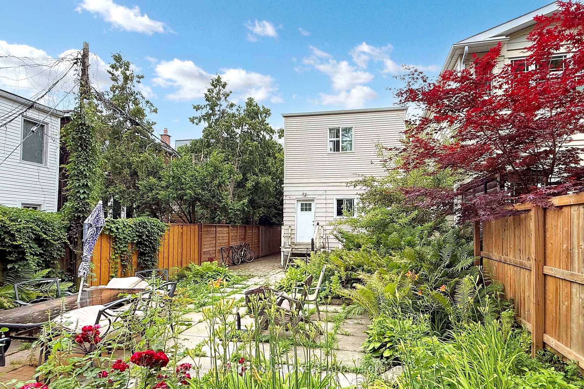 Photo 12 of Unit Upper B, 117 Hampton Avenue, Toronto, North Riverdale — HOMEH