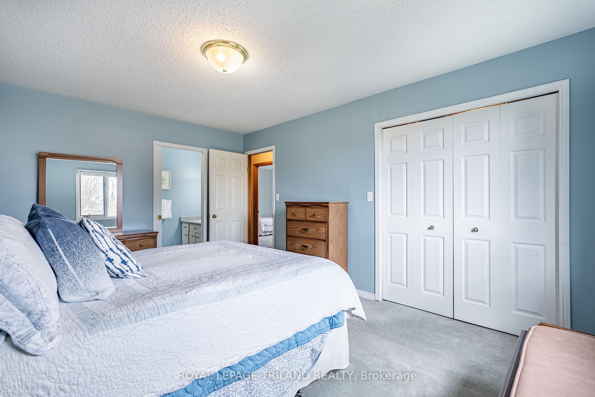 Photo 26 of 235 Mitchell Avenue, Thames Centre, Dorchester — HOMEH