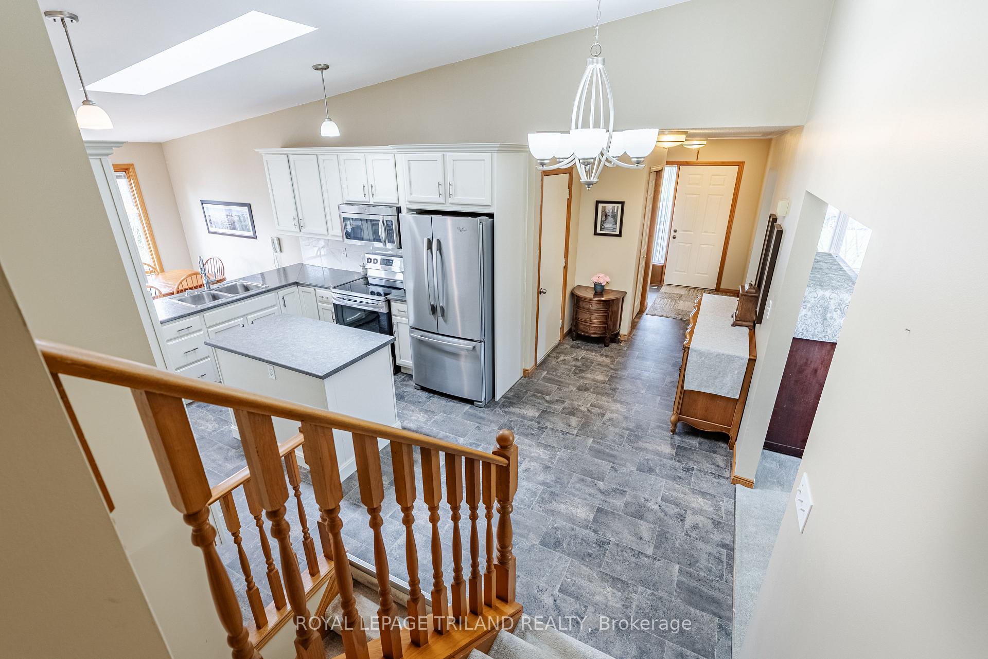 Photo 30 of 235 Mitchell Avenue, Thames Centre, Dorchester — HOMEH