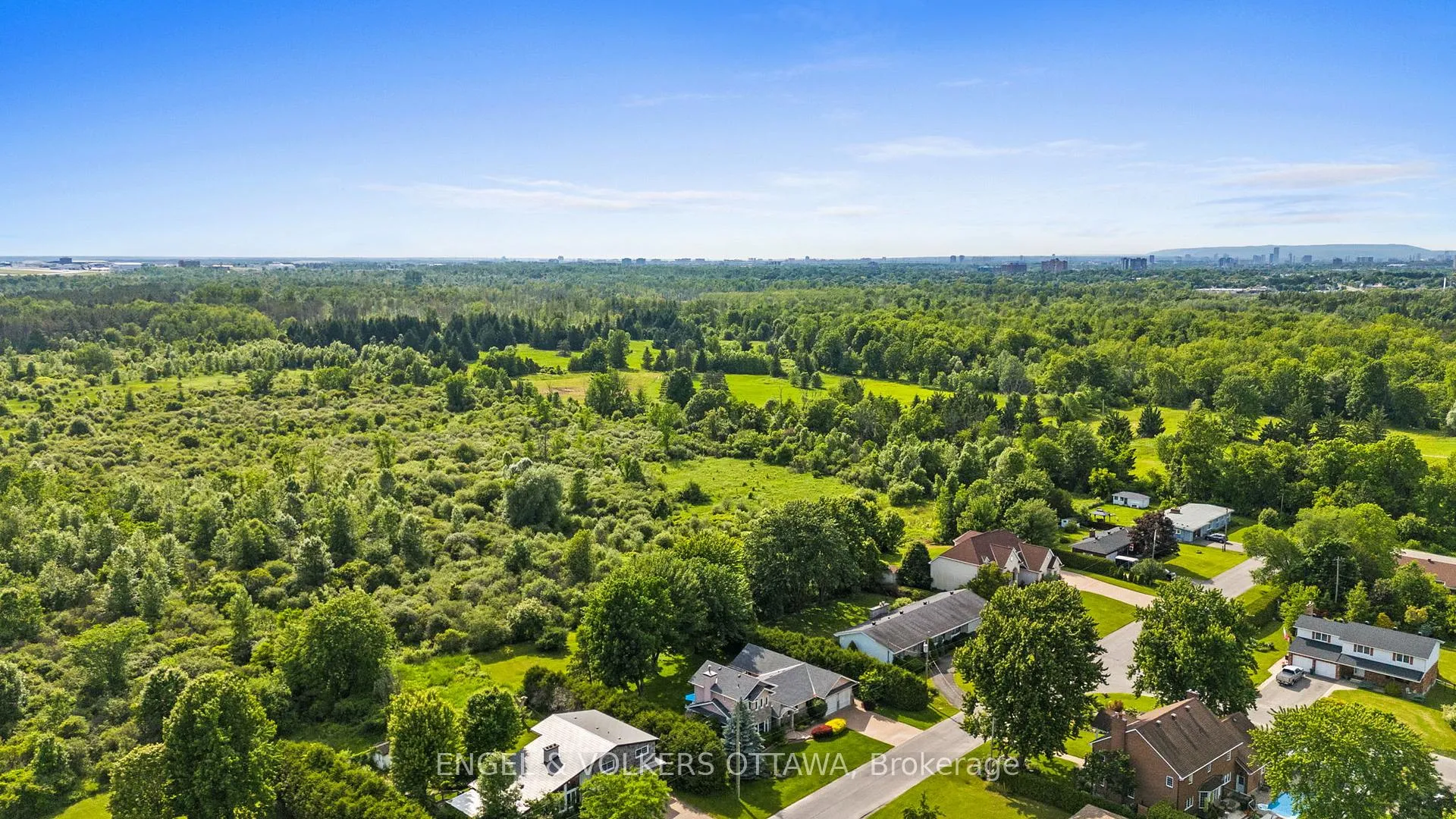 Photo 45 of 24 Doris Avenue, Ottawa, Blossom Park/Kemp Park/Findlay Creek — HOMEH