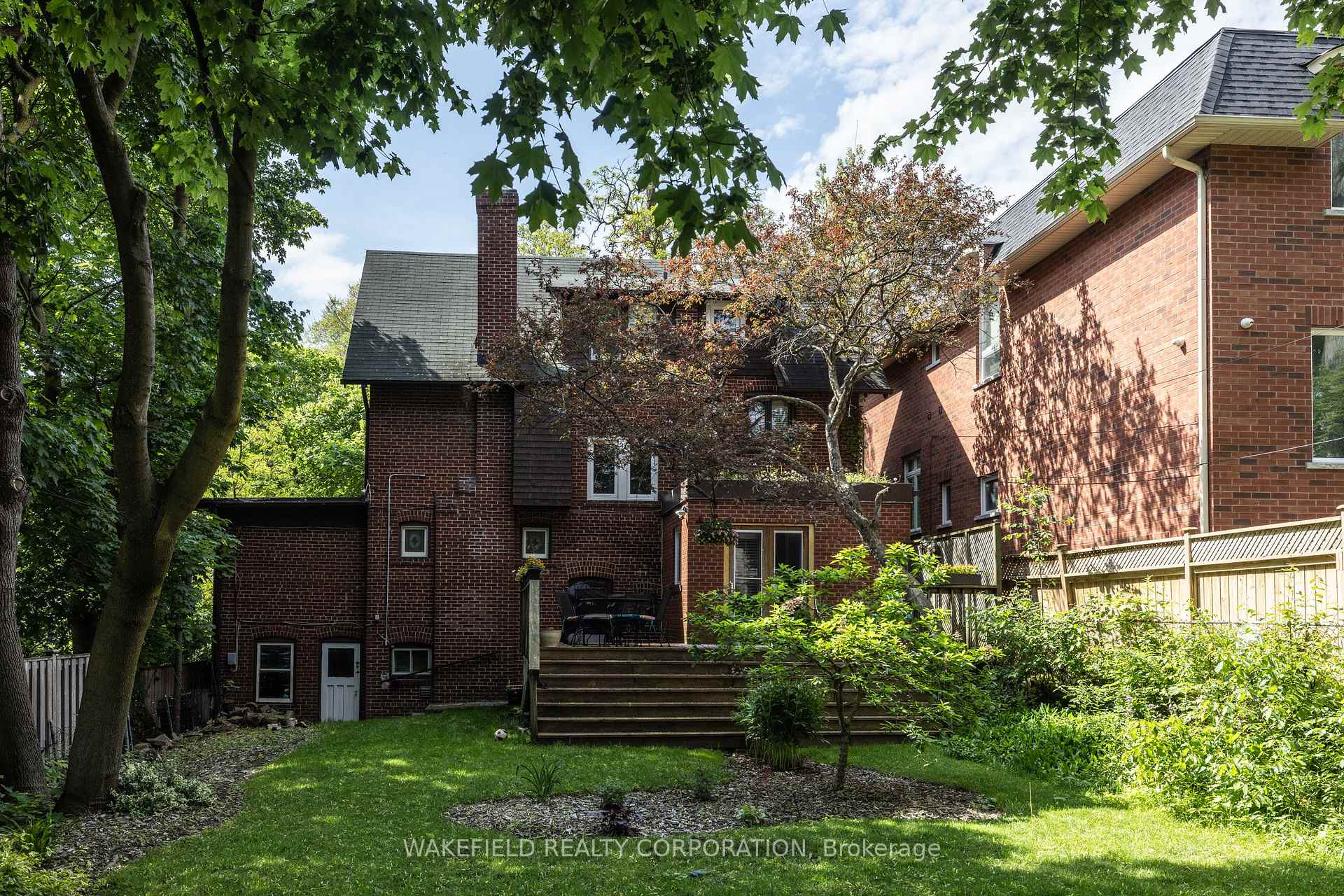 Photo 22 of 14 Willowbank Boulevard, Toronto, Yonge-Eglinton — HOMEH