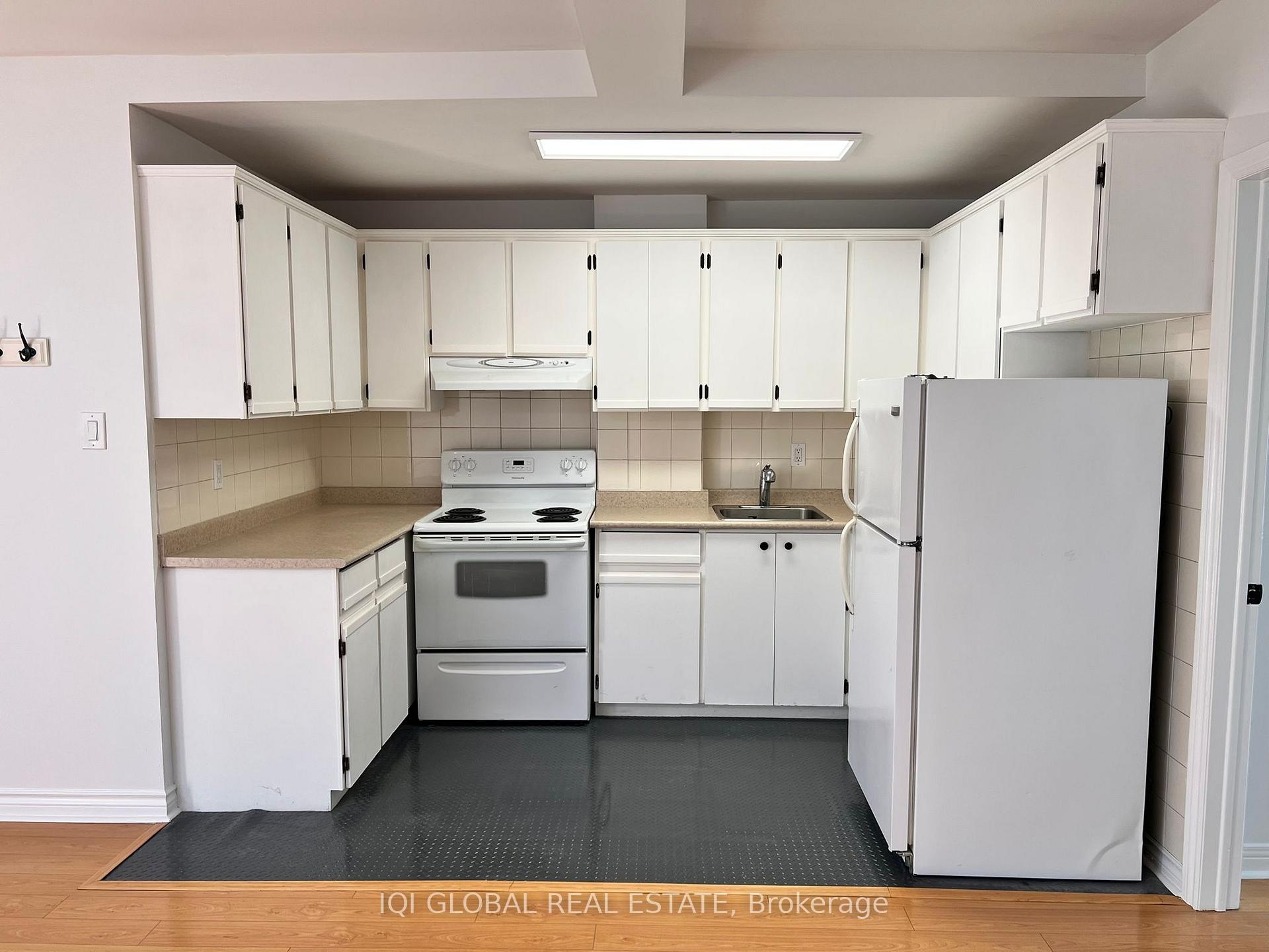 Photo 4 of Unit 3A, 358 Danforth Avenue, Toronto, Playter Estates-Danforth — HOMEH