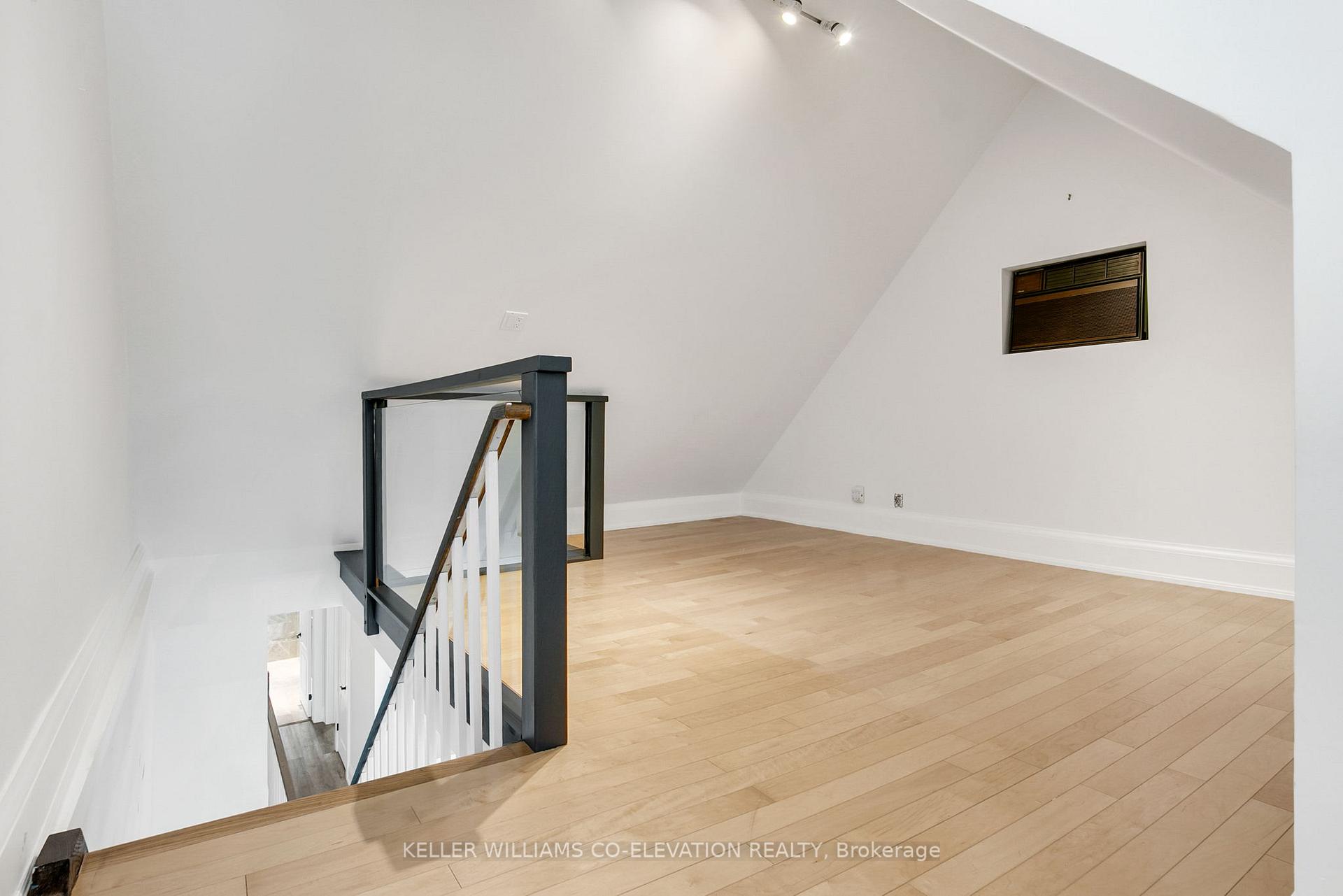 Photo 15 of Unit Upper, 8 Ravina Crescent, Toronto, Blake-Jones — HOMEH