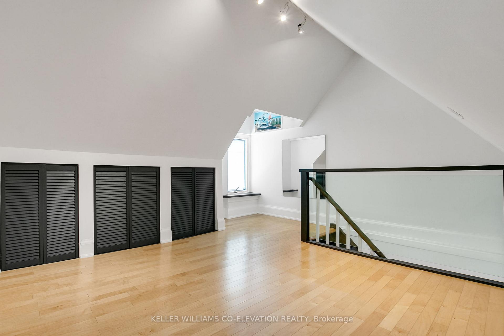 Photo 16 of Unit Upper, 8 Ravina Crescent, Toronto, Blake-Jones — HOMEH