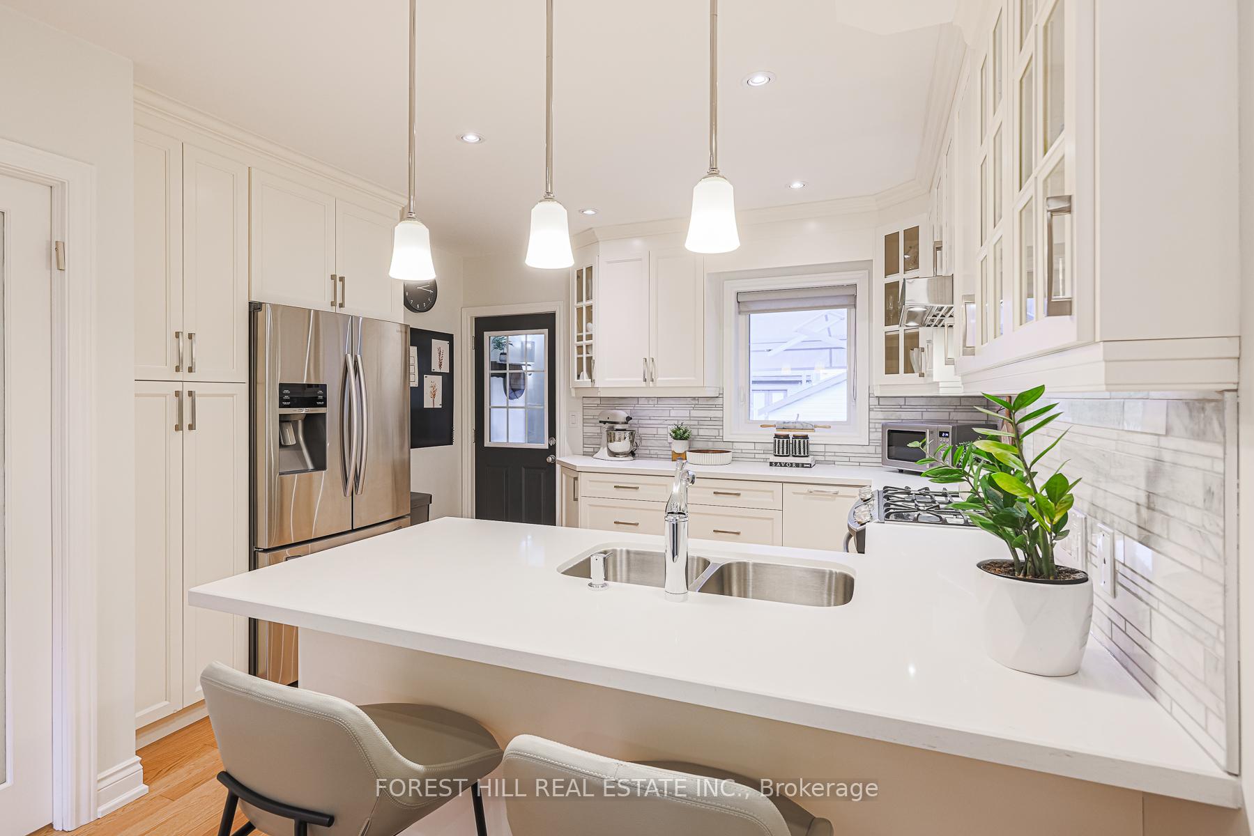 Photo 37 of 21 Dilworth Crescent, Toronto, Broadview North — HOMEH