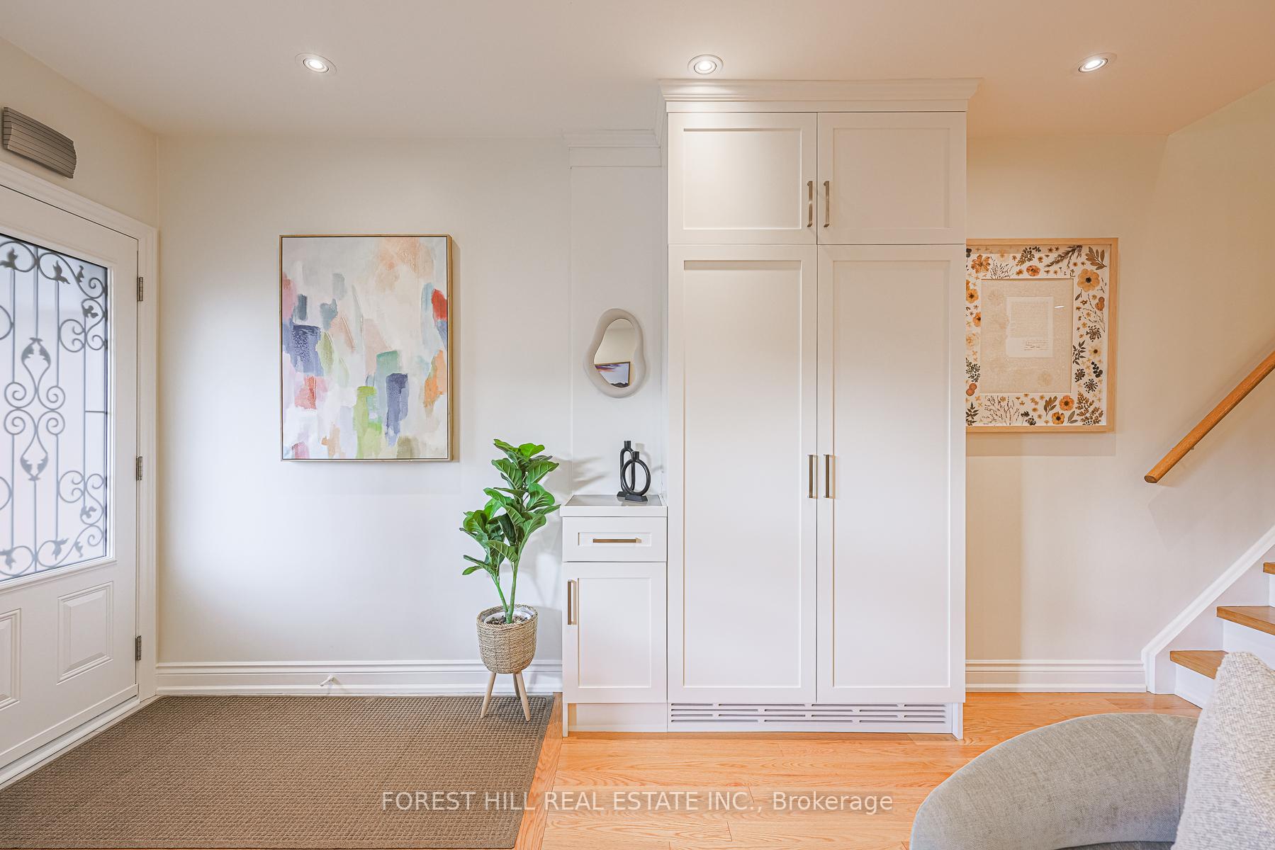 Photo 10 of 21 Dilworth Crescent, Toronto, Broadview North — HOMEH