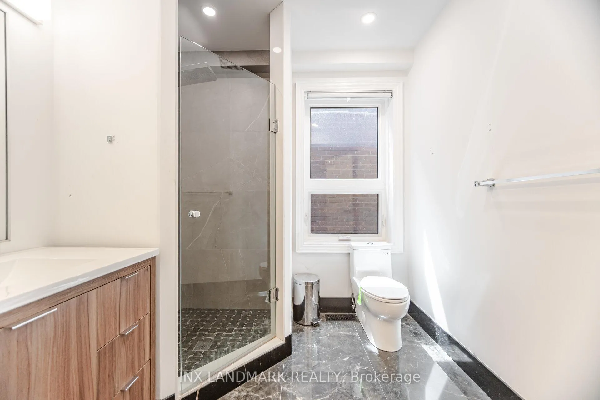 Photo 29 of 629 Shaw Street, Toronto, Palmerston-Little Italy — HOMEH
