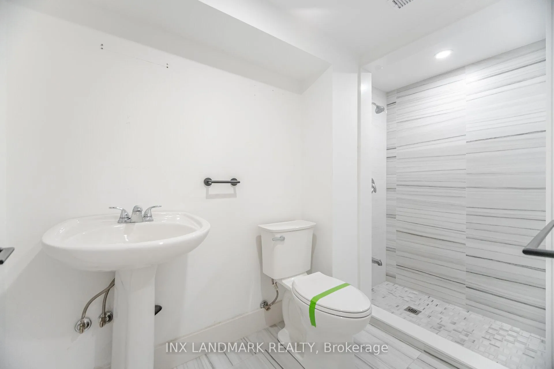Photo 44 of 629 Shaw Street, Toronto, Palmerston-Little Italy — HOMEH