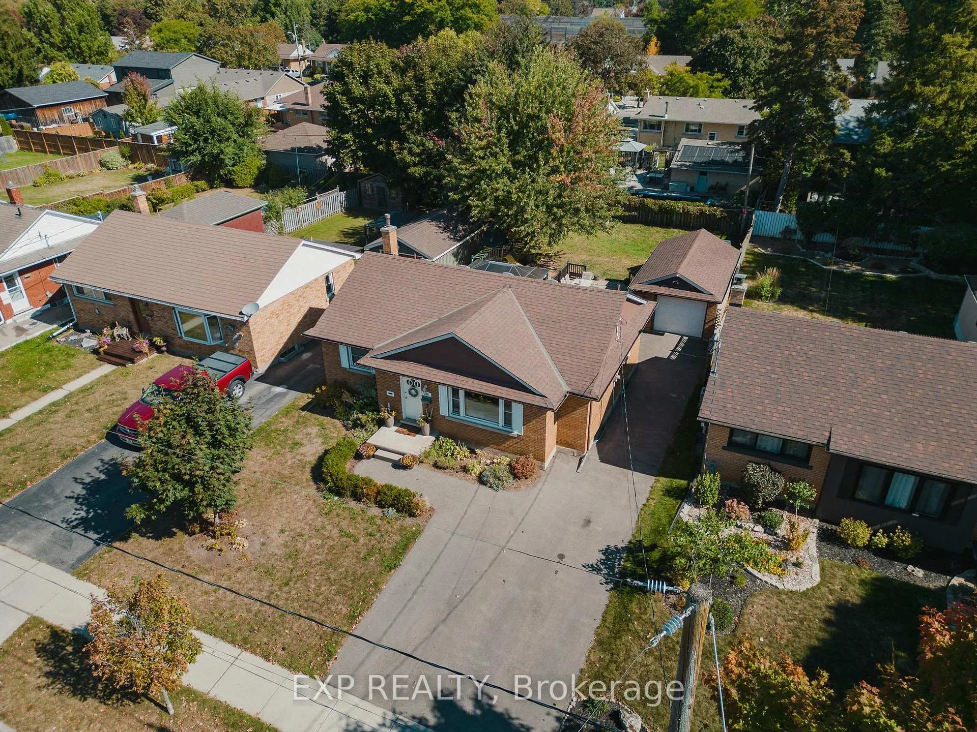 Photo 27 of 300 Melrose Avenue, Kitchener — HOMEH