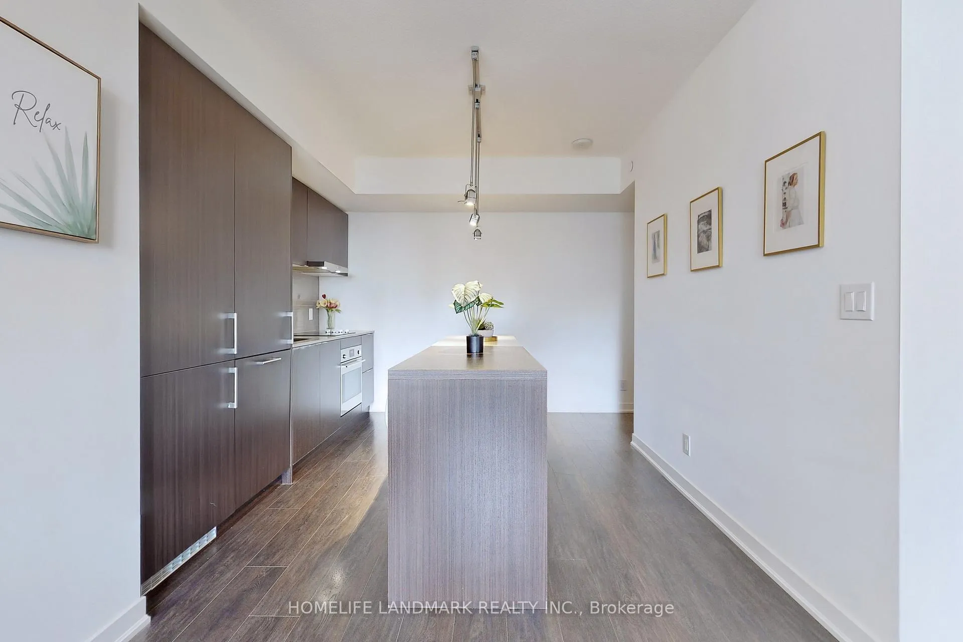 Photo 11 of Unit 4705, 100 Harbour Street, Toronto, Waterfront Communities — HOMEH