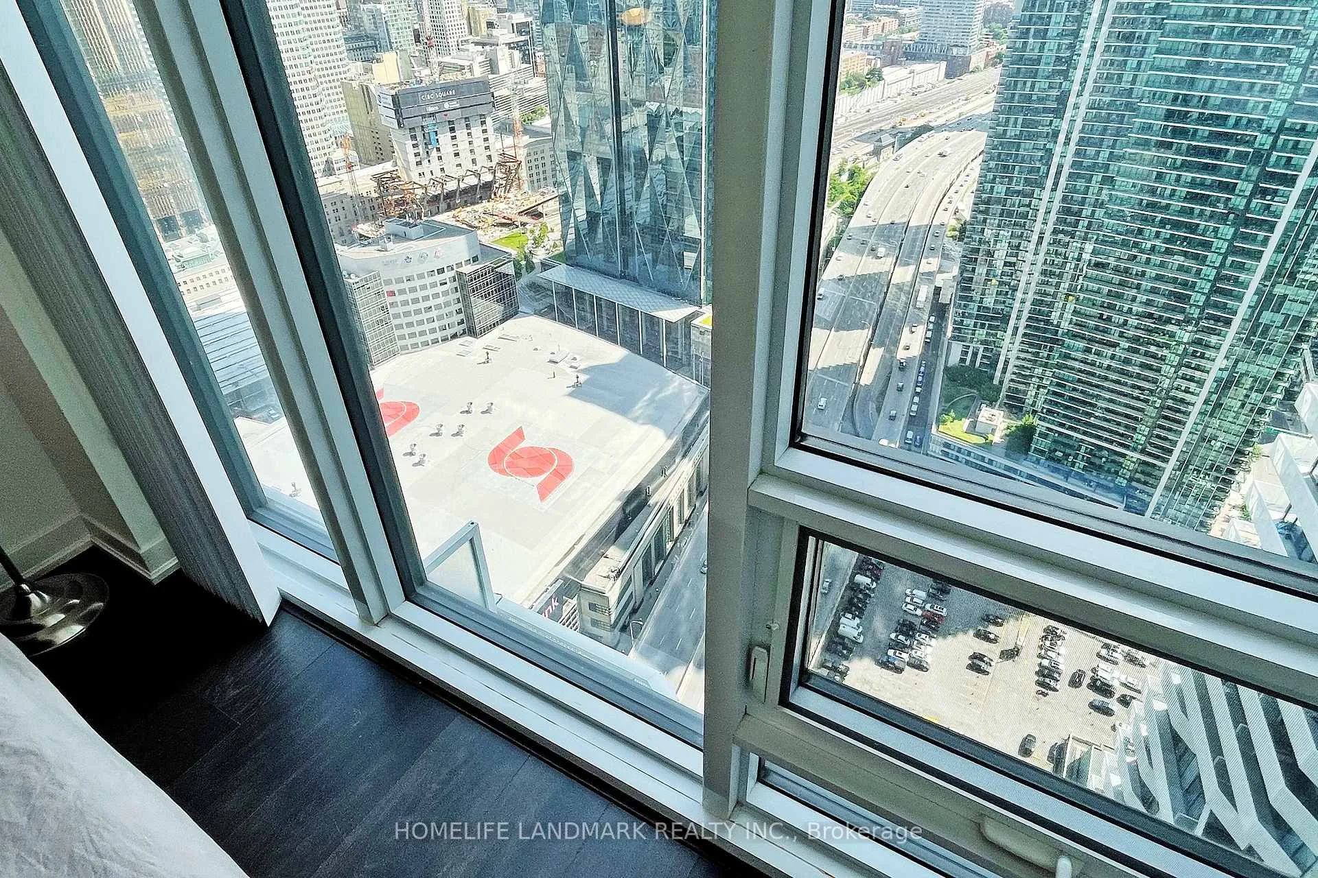 Photo 20 of Unit 4705, 100 Harbour Street, Toronto, Waterfront Communities — HOMEH