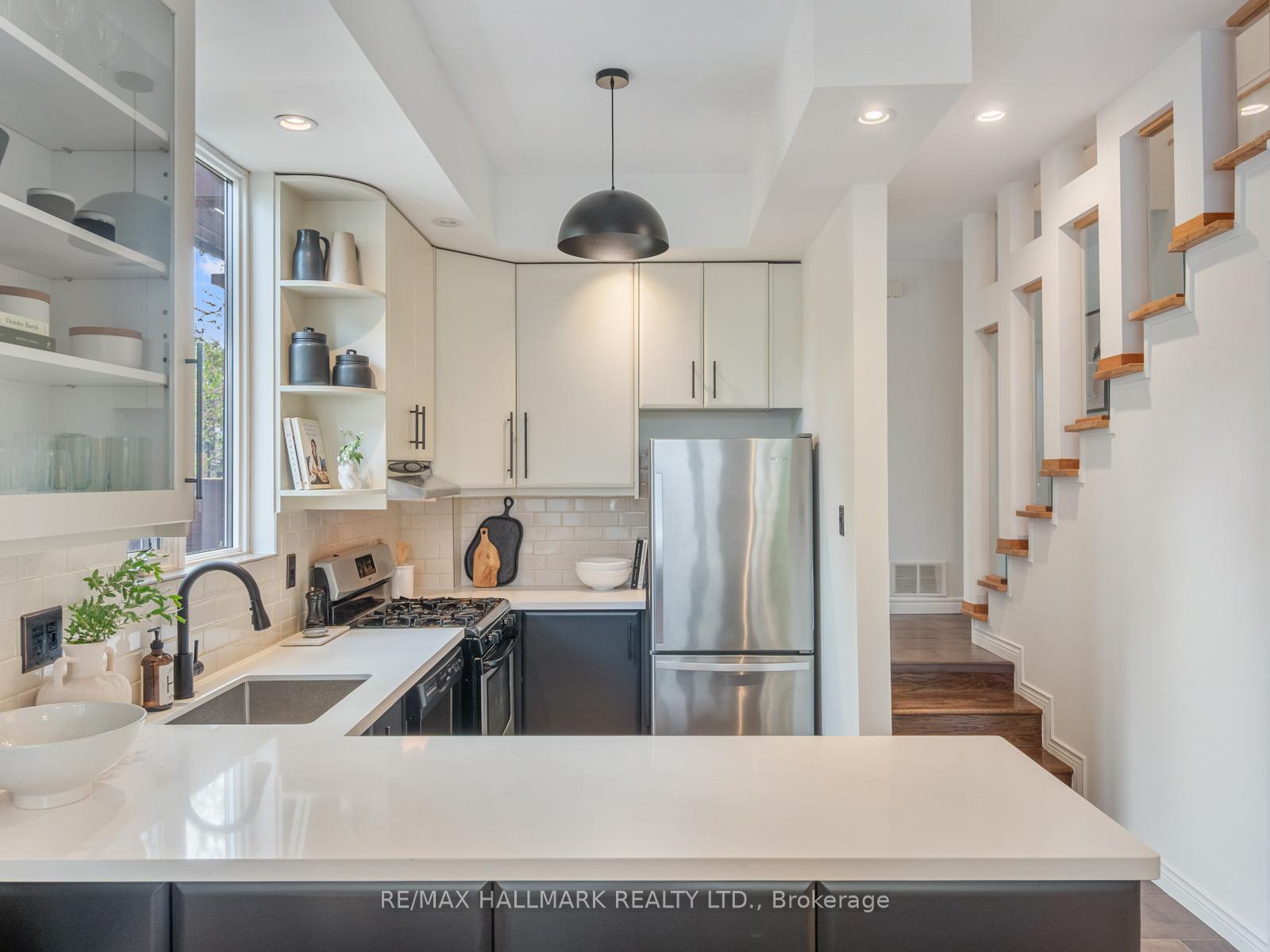 Photo 10 of 22 Dawson Avenue, Toronto, Blake-Jones — HOMEH
