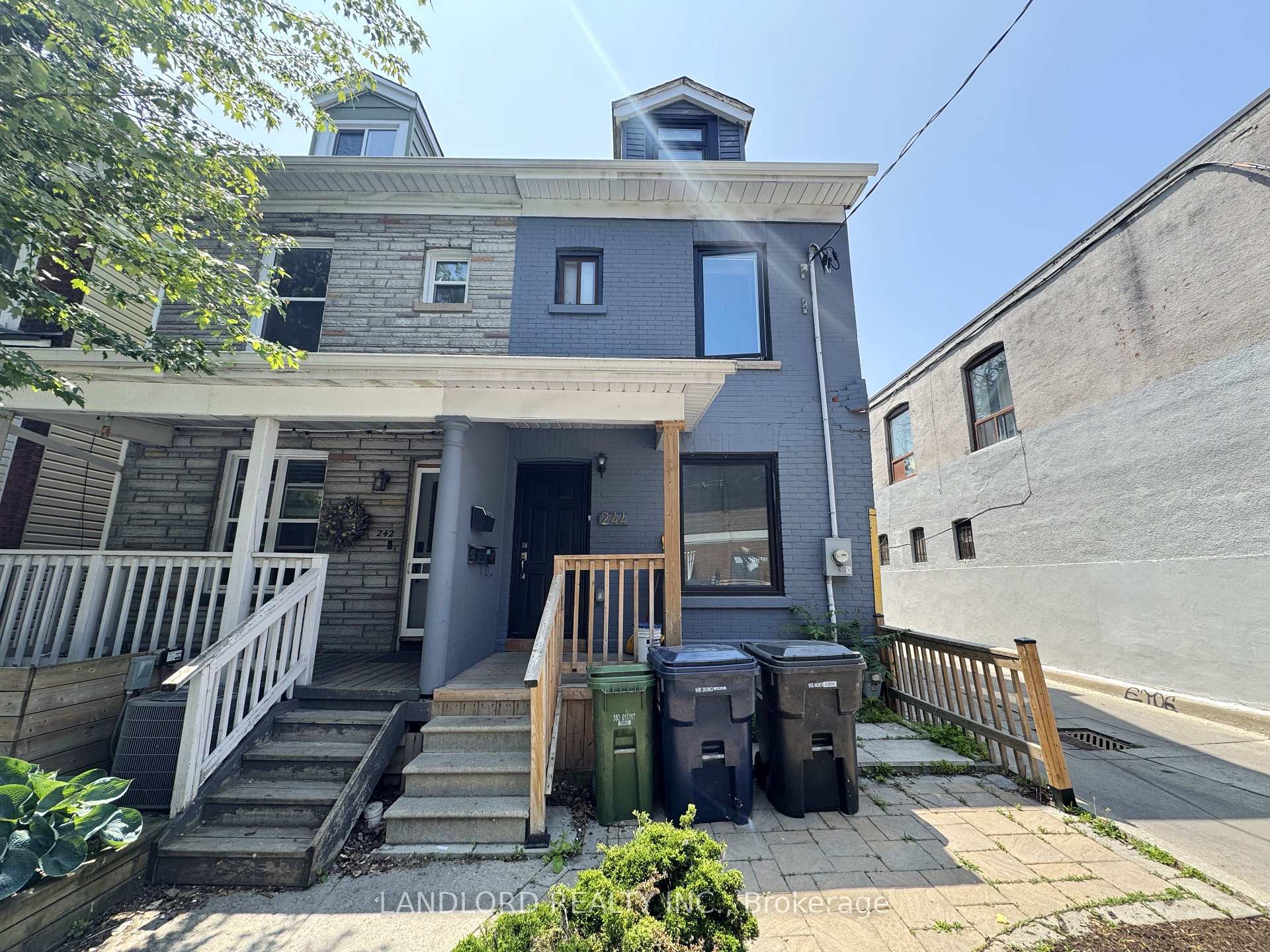 Photo 23 of Unit Upper, 244 Boulton Avenue, Toronto, South Riverdale — HOMEH
