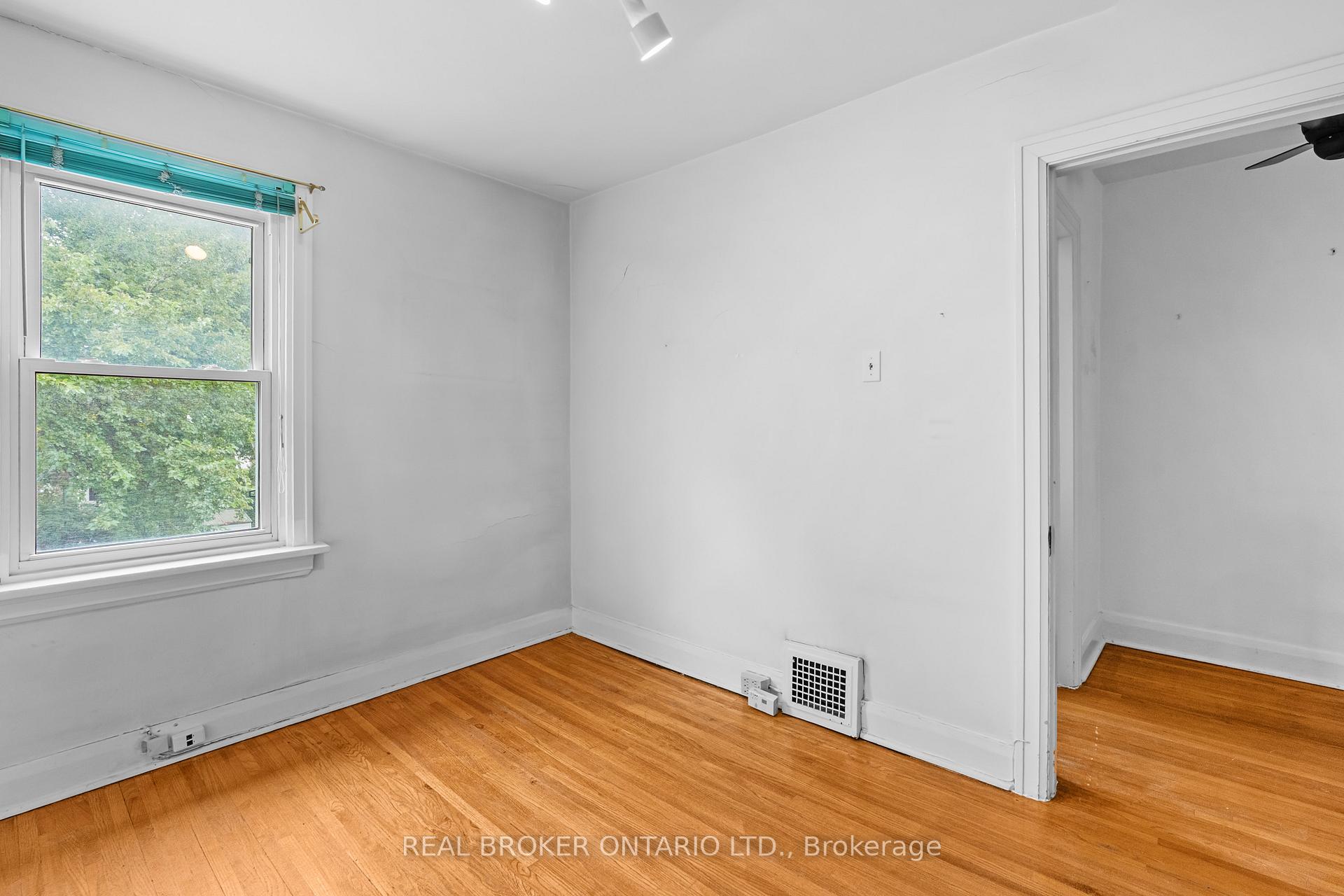 Photo 21 of 47 Mortimer Avenue, Toronto, Broadview North — HOMEH