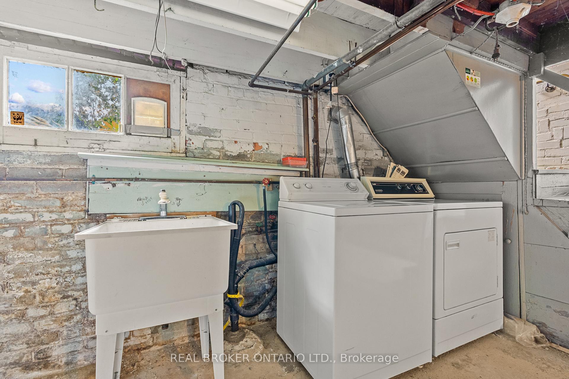 Photo 30 of 47 Mortimer Avenue, Toronto, Broadview North — HOMEH