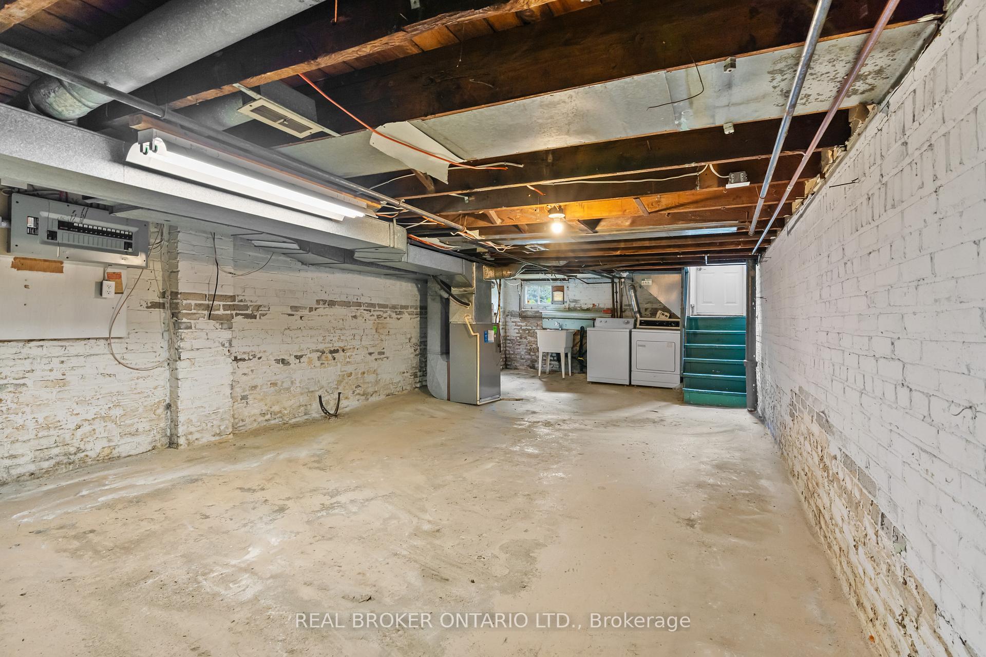 Photo 31 of 47 Mortimer Avenue, Toronto, Broadview North — HOMEH
