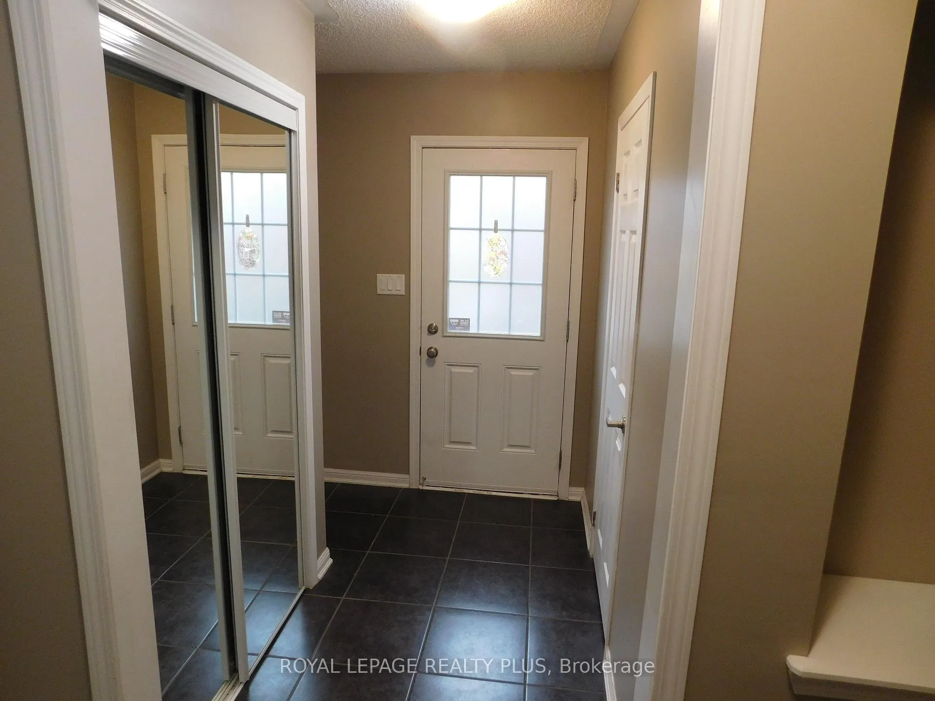 Photo 4 of 575 Speyer Circle, Milton, Harrison — HOMEH