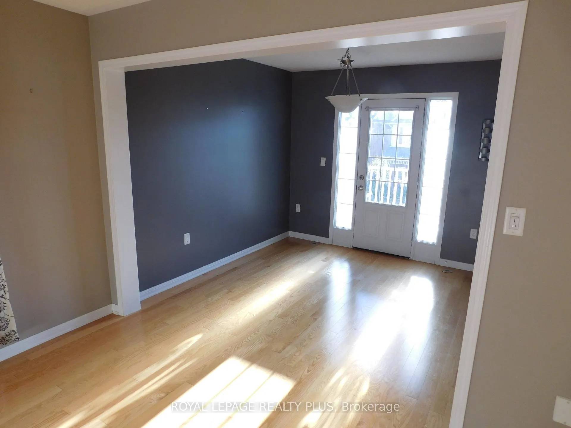 Photo 11 of 575 Speyer Circle, Milton, Harrison — HOMEH