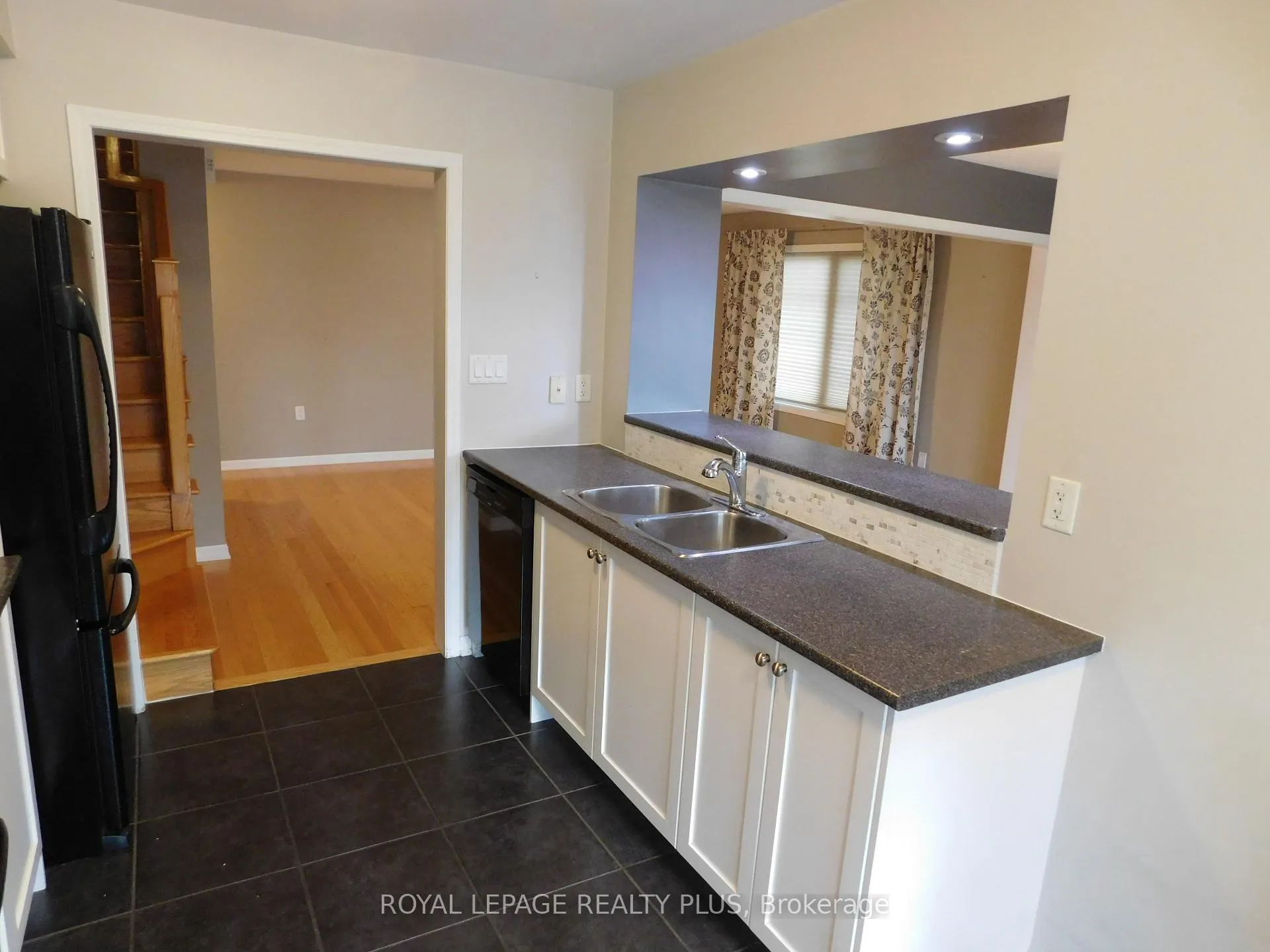 Photo 15 of 575 Speyer Circle, Milton, Harrison — HOMEH