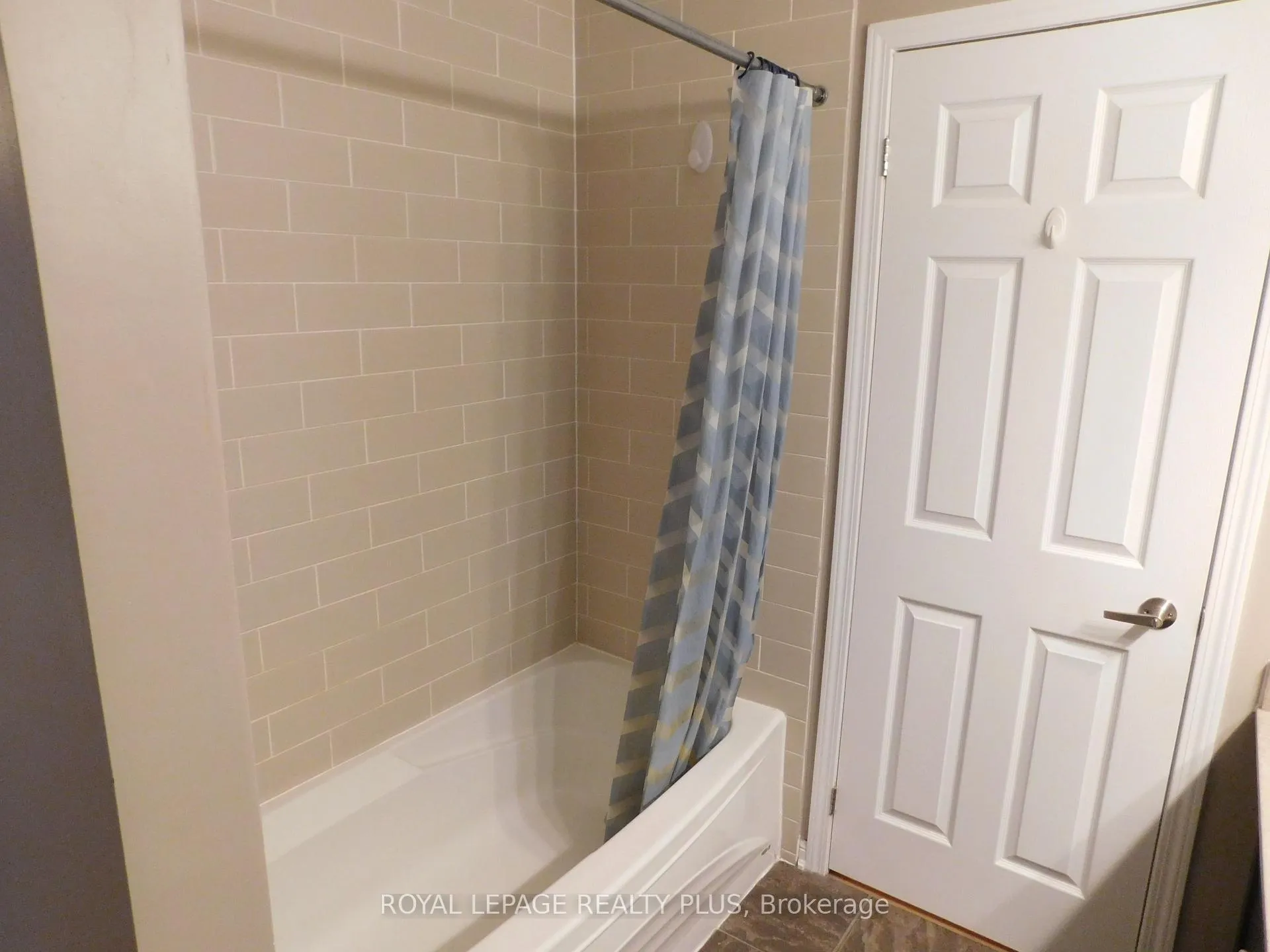 Photo 23 of 575 Speyer Circle, Milton, Harrison — HOMEH