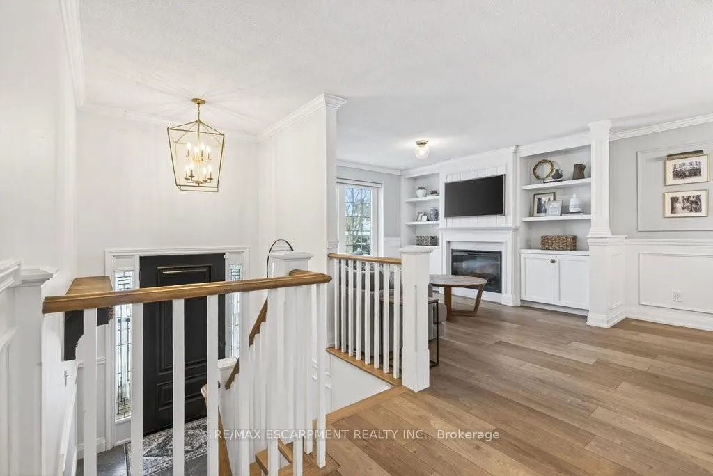 Photo 9 of 16 Forestgate Drive, Hamilton, Fessenden — HOMEH