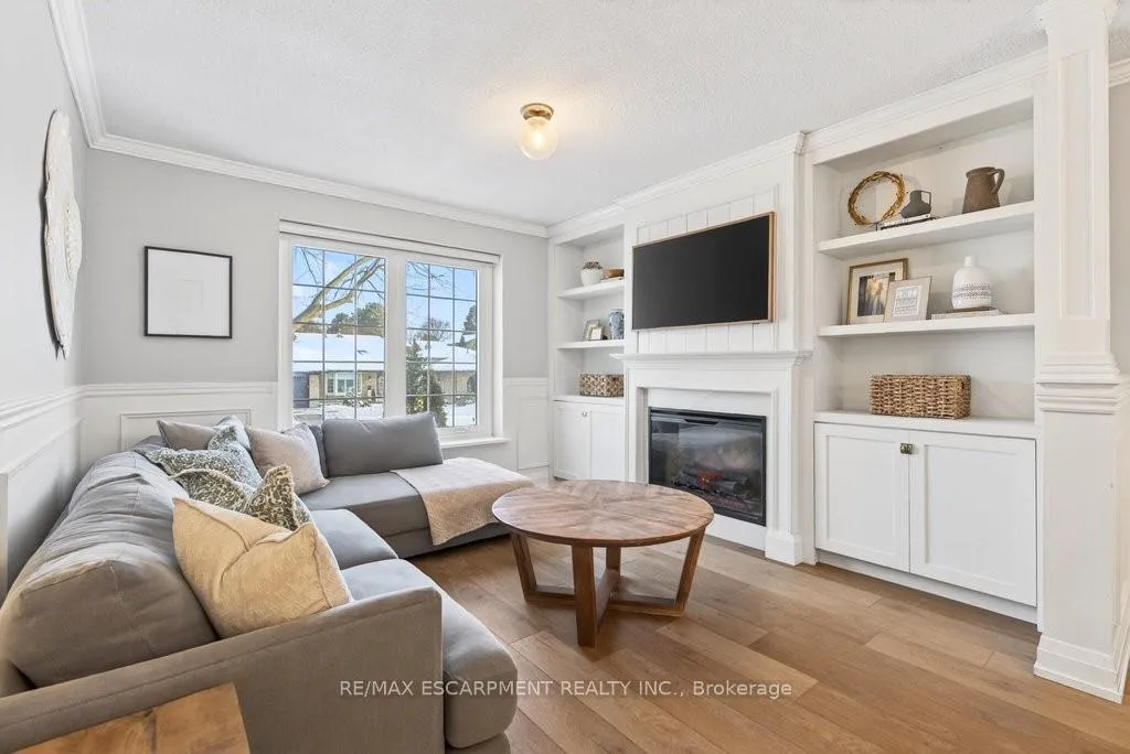 Photo 12 of 16 Forestgate Drive, Hamilton, Fessenden — HOMEH