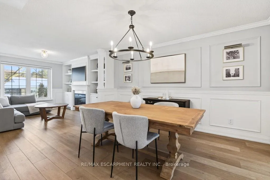 Photo 19 of 16 Forestgate Drive, Hamilton, Fessenden — HOMEH