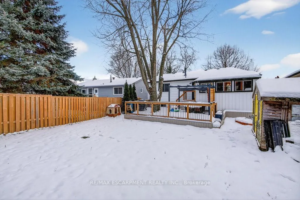 Photo 42 of 16 Forestgate Drive, Hamilton, Fessenden — HOMEH
