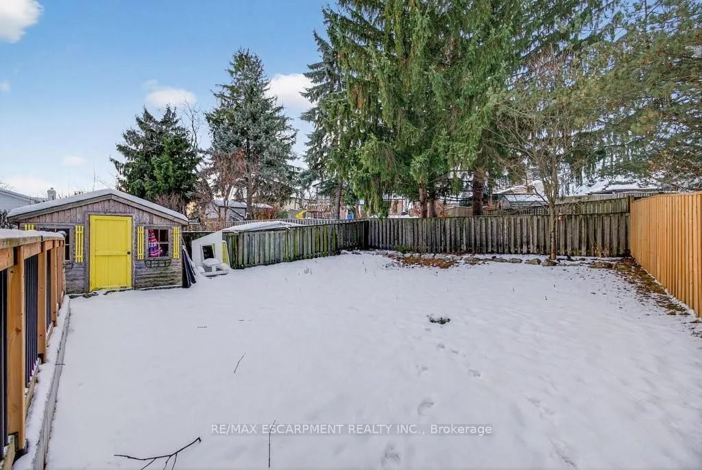 Photo 48 of 16 Forestgate Drive, Hamilton, Fessenden — HOMEH