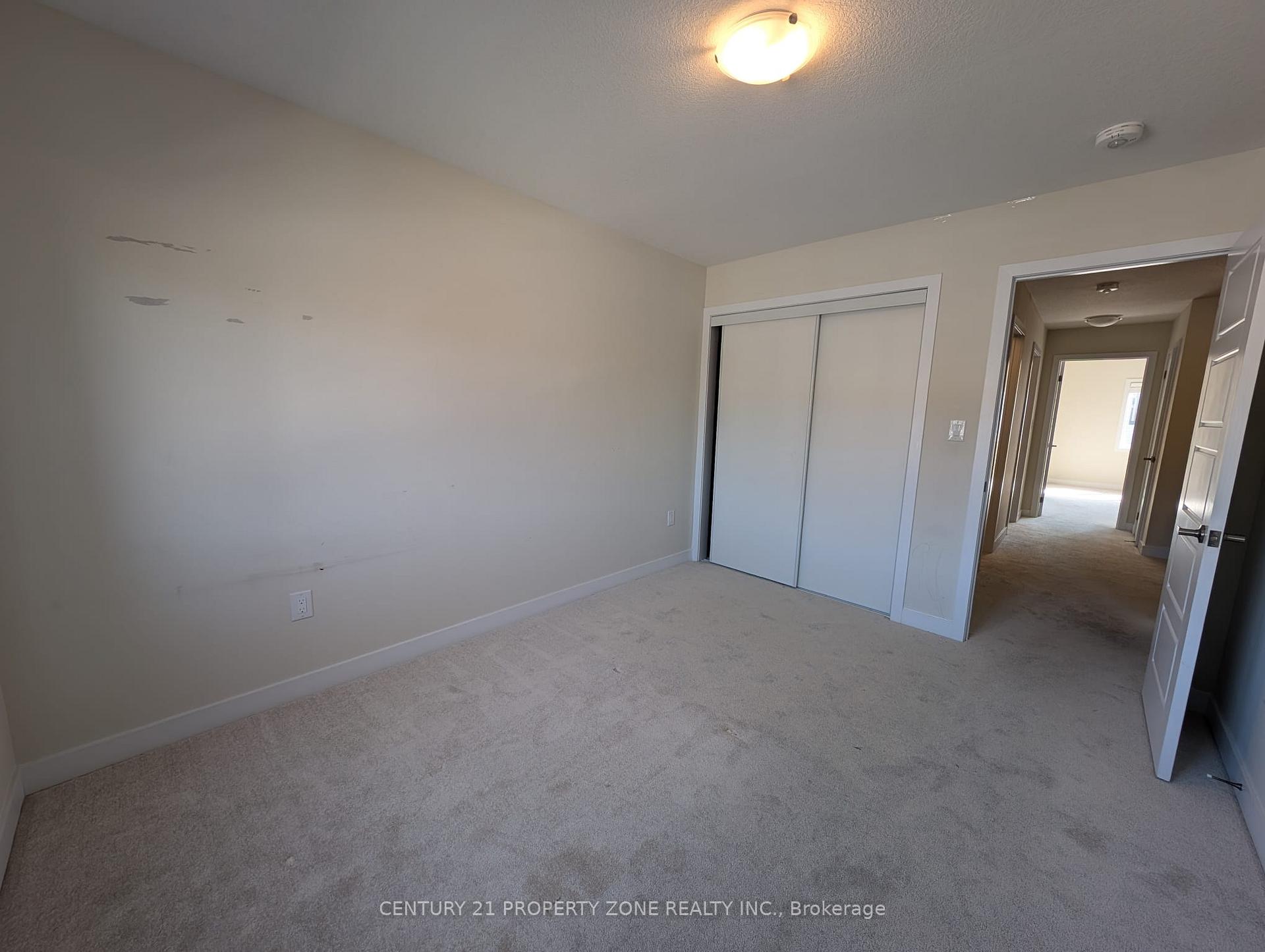 Photo 7 of 30 Lemon Avenue N, Thorold, Hurricane/Merrittville — HOMEH
