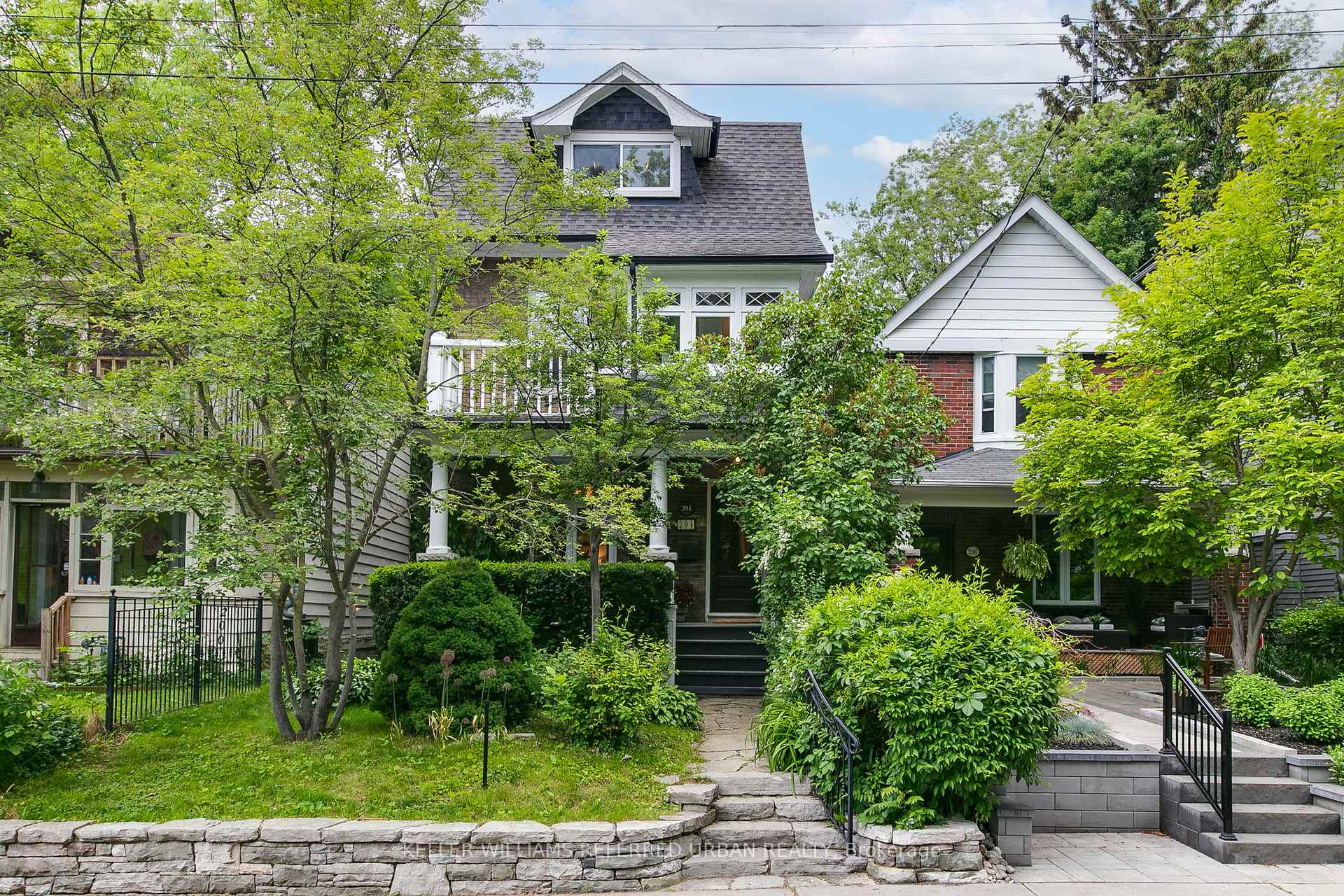 Photo 2 of 204 Ashdale Avenue, Toronto, Greenwood-Coxwell — HOMEH