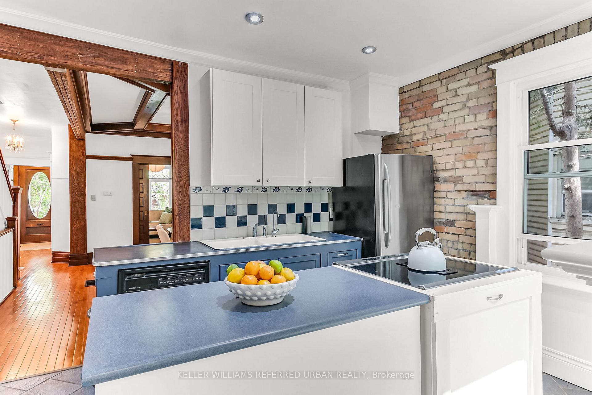 Photo 22 of 204 Ashdale Avenue, Toronto, Greenwood-Coxwell — HOMEH