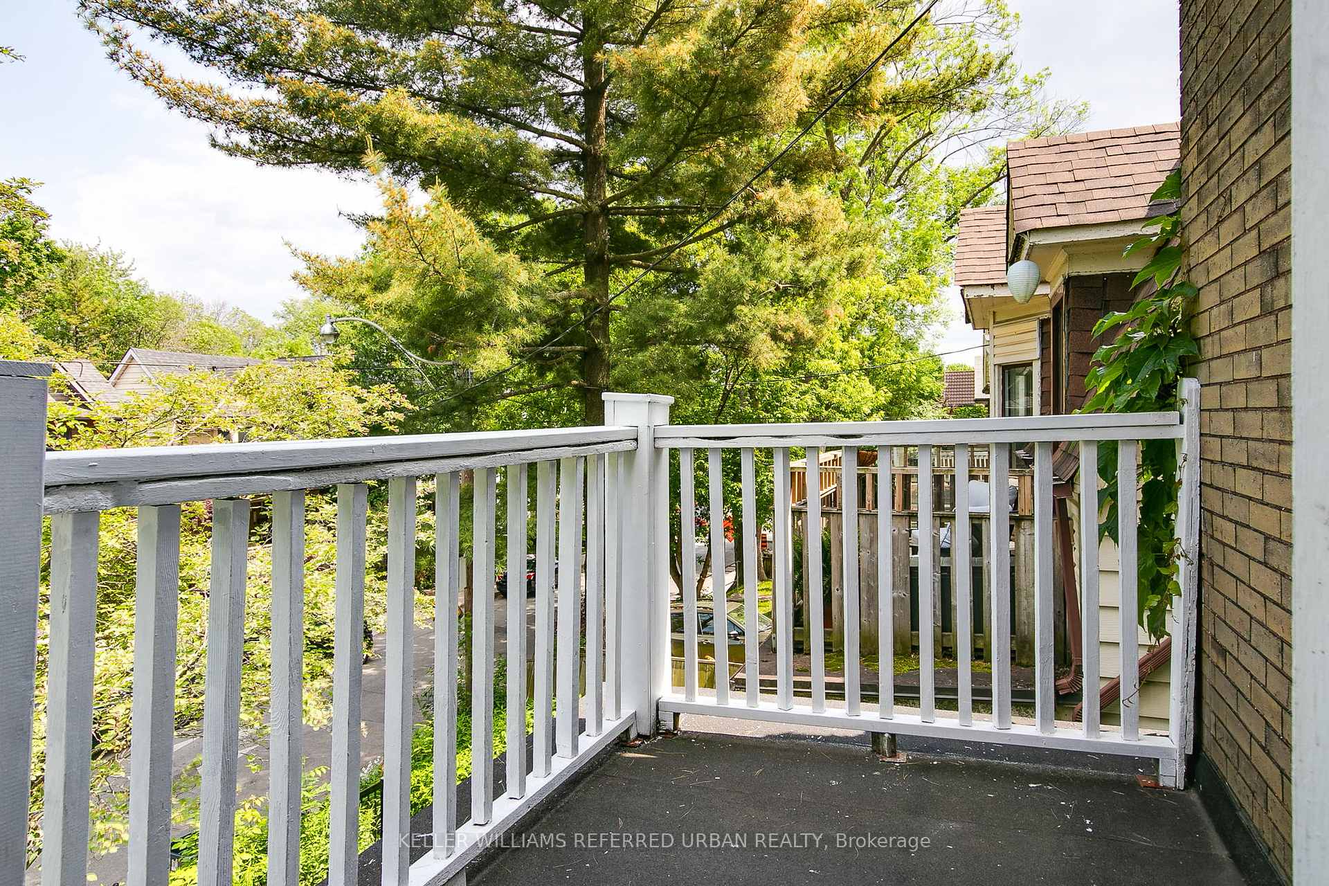 Photo 39 of 204 Ashdale Avenue, Toronto, Greenwood-Coxwell — HOMEH