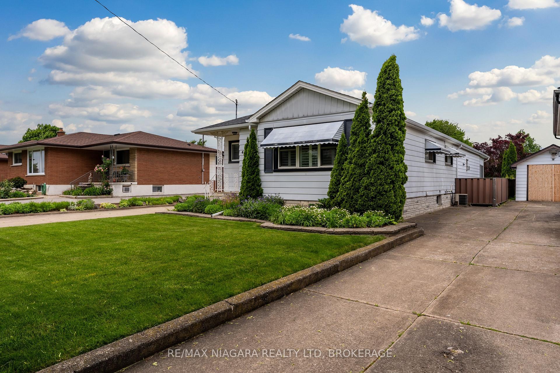 Photo 3 of 48 Mcdonald Avenue, Thorold, Thorold Downtown — HOMEH