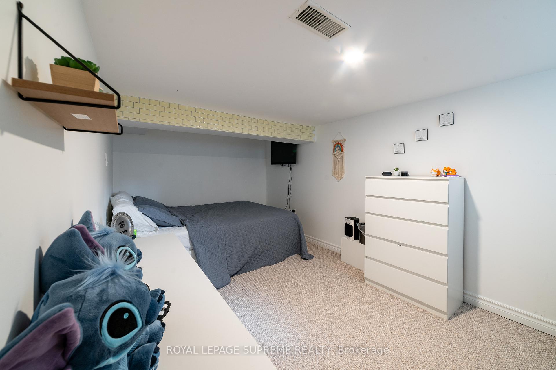 Photo 4 of Unit Lower, 74 Frater Avenue, Toronto, Danforth Village-East York — HOMEH