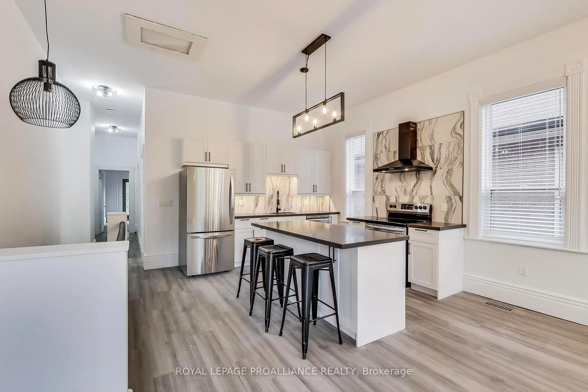Photo 6 of Unit # 2, 615 Union Street, Peterborough, Town Ward 3 — HOMEH