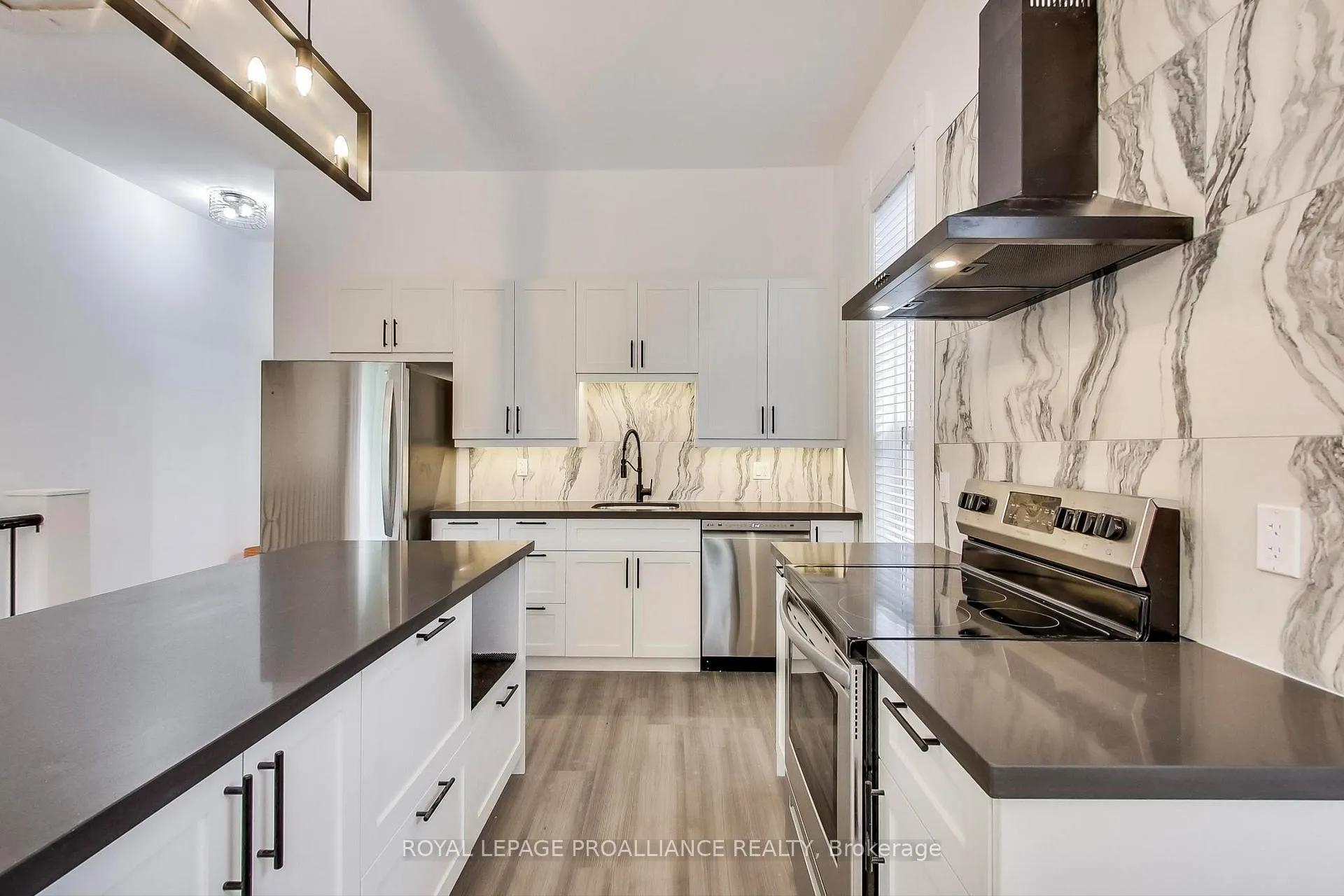 Photo 7 of Unit # 2, 615 Union Street, Peterborough, Town Ward 3 — HOMEH