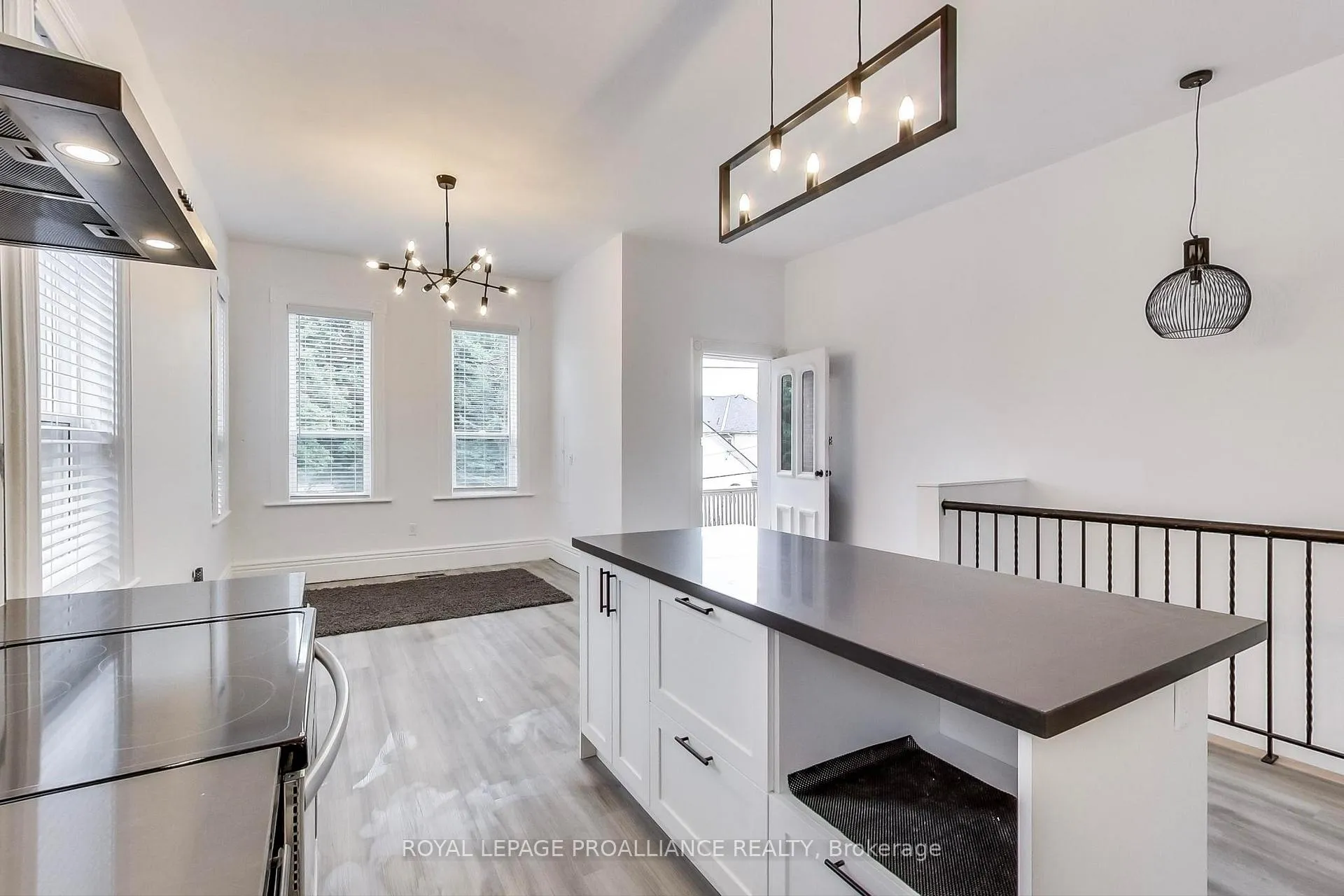 Photo 8 of Unit # 2, 615 Union Street, Peterborough, Town Ward 3 — HOMEH