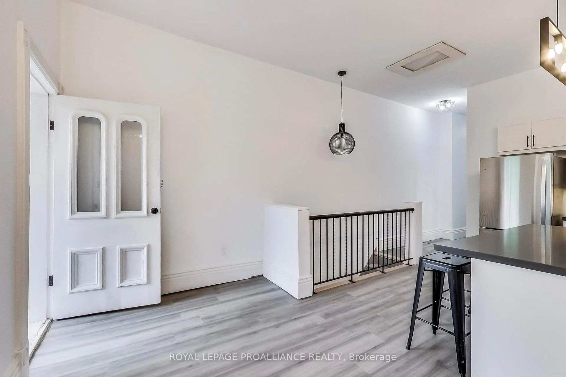 Photo 13 of Unit # 2, 615 Union Street, Peterborough, Town Ward 3 — HOMEH