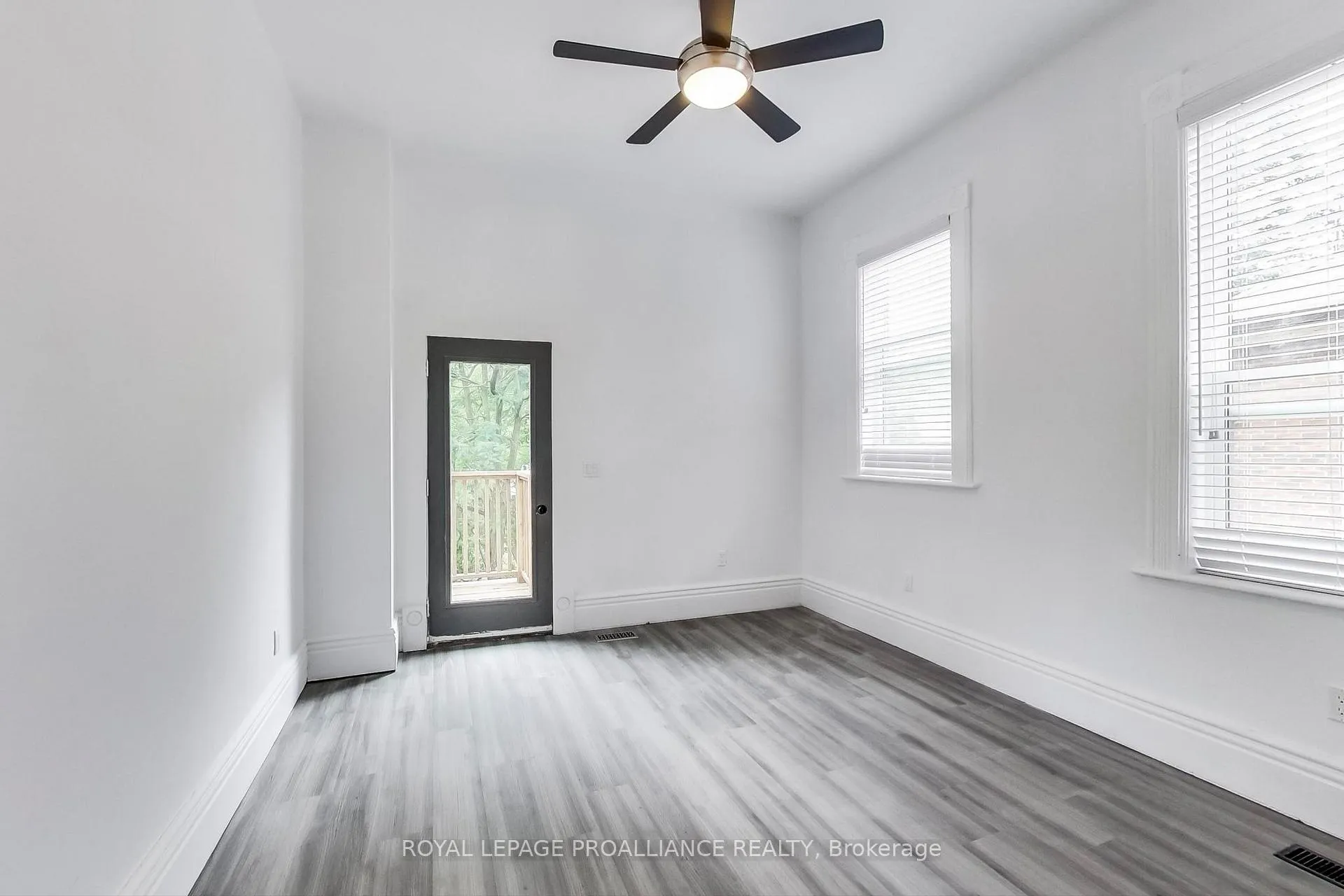 Photo 15 of Unit # 2, 615 Union Street, Peterborough, Town Ward 3 — HOMEH