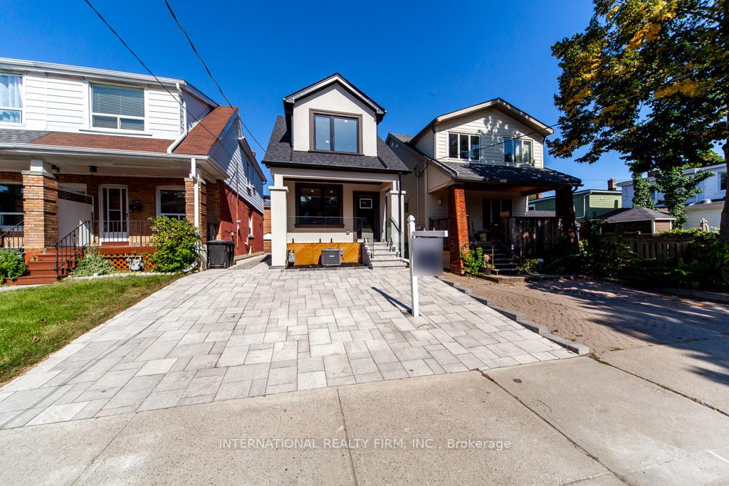 Photo 3 of 186 Milverton Boulevard, Toronto, Danforth Village-East York — HOMEH