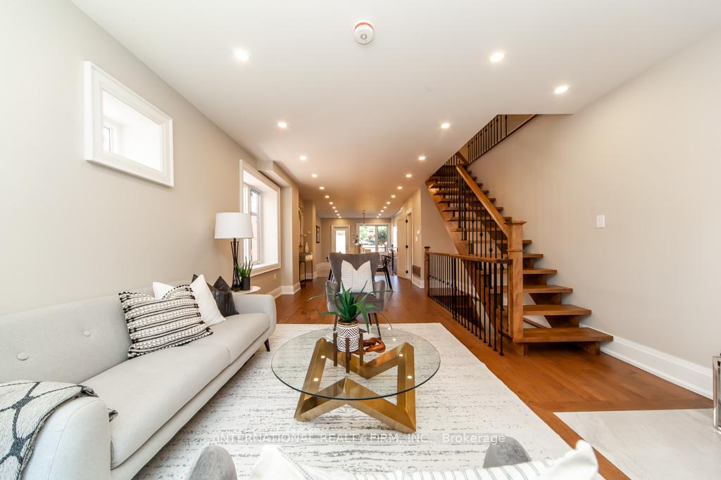 Photo 11 of 186 Milverton Boulevard, Toronto, Danforth Village-East York — HOMEH