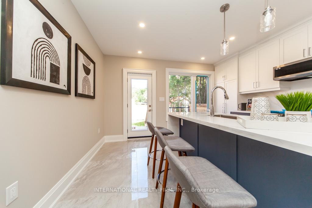 Photo 19 of 186 Milverton Boulevard, Toronto, Danforth Village-East York — HOMEH