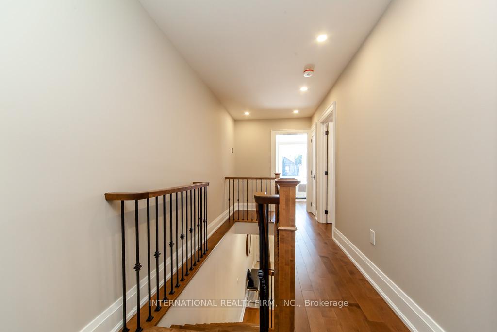 Photo 23 of 186 Milverton Boulevard, Toronto, Danforth Village-East York — HOMEH