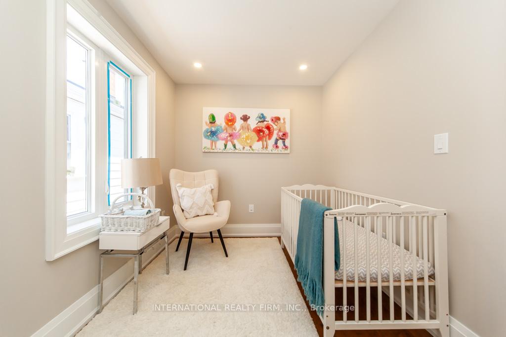 Photo 34 of 186 Milverton Boulevard, Toronto, Danforth Village-East York — HOMEH