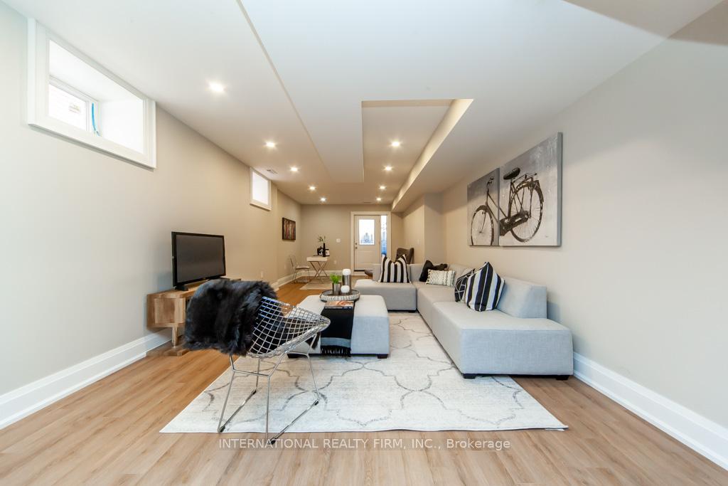 Photo 37 of 186 Milverton Boulevard, Toronto, Danforth Village-East York — HOMEH