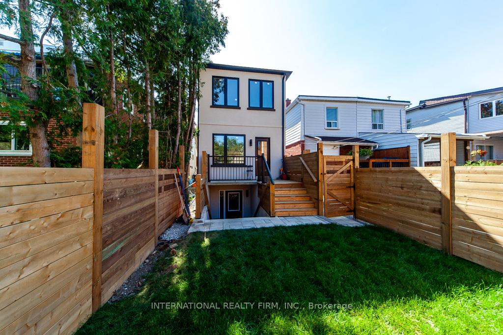 Photo 47 of 186 Milverton Boulevard, Toronto, Danforth Village-East York — HOMEH