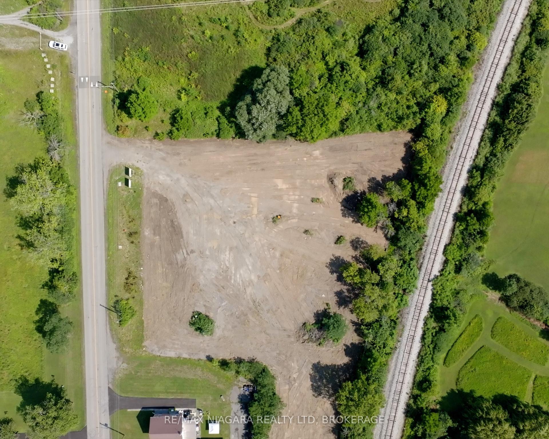 Photo 4 of 2248 Centre Street, Thorold, Port Robinson — HOMEH