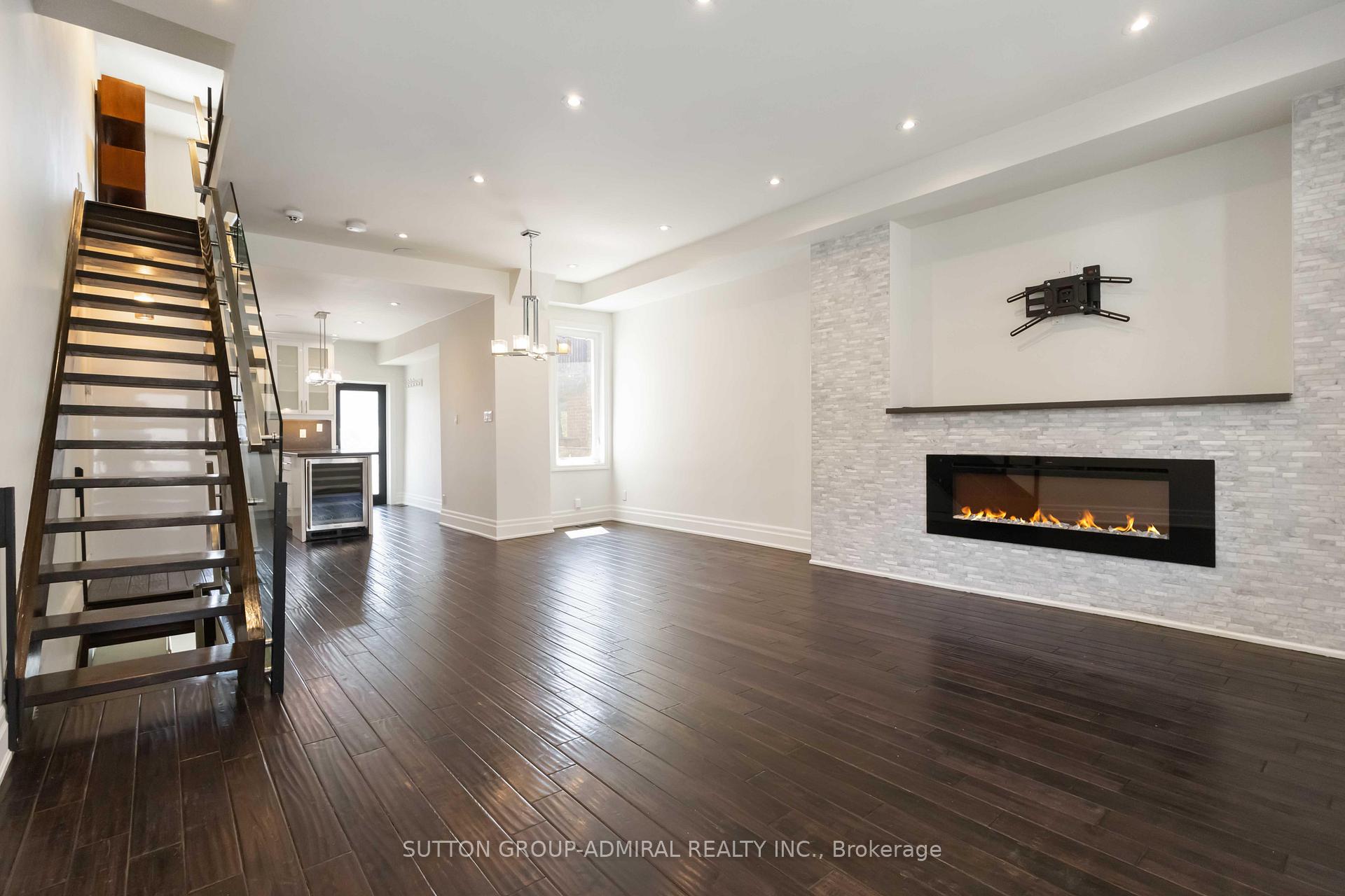 Photo 4 of 235 Bain Avenue, Toronto, North Riverdale — HOMEH
